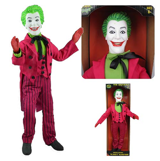 Illustration for article titled These Batman 66 Talking Dolls Are Equal Parts Brilliant and Terrifying